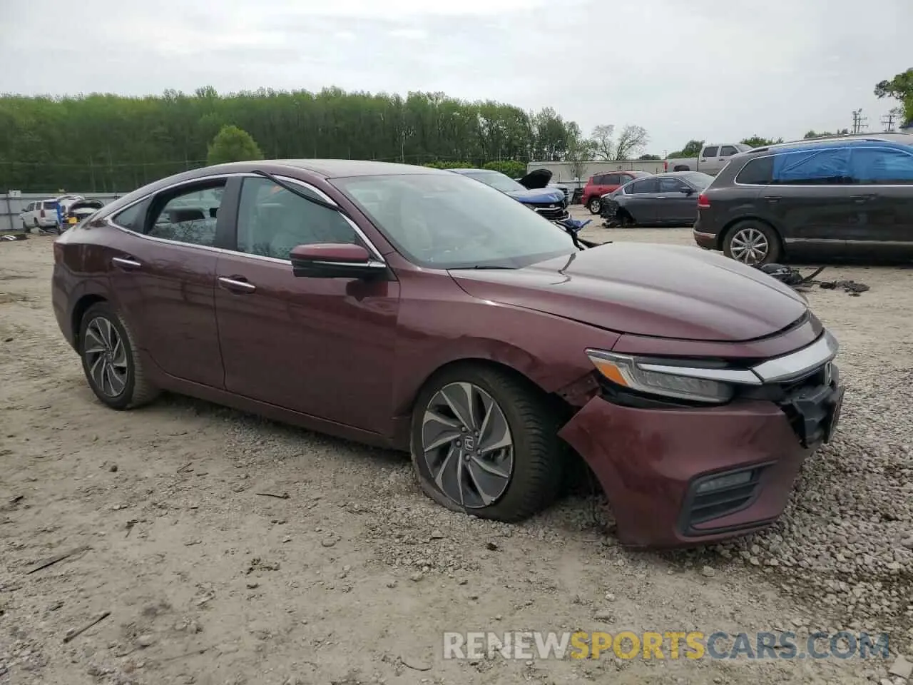 4 Photograph of a damaged car 19XZE4F90KE021222 HONDA INSIGHT 2019