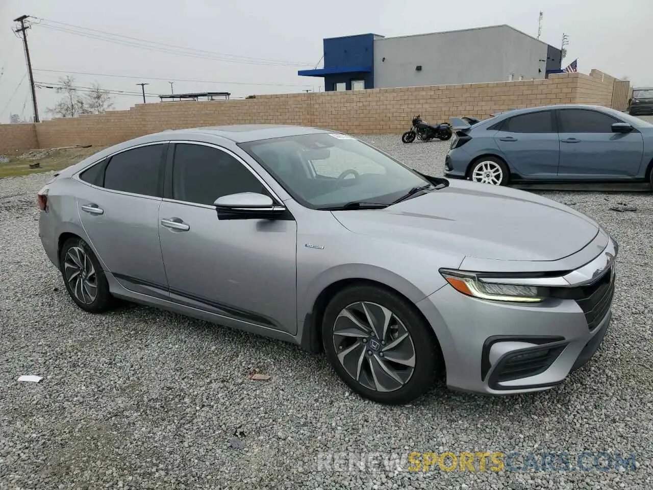 4 Photograph of a damaged car 19XZE4F91KE022721 HONDA INSIGHT 2019