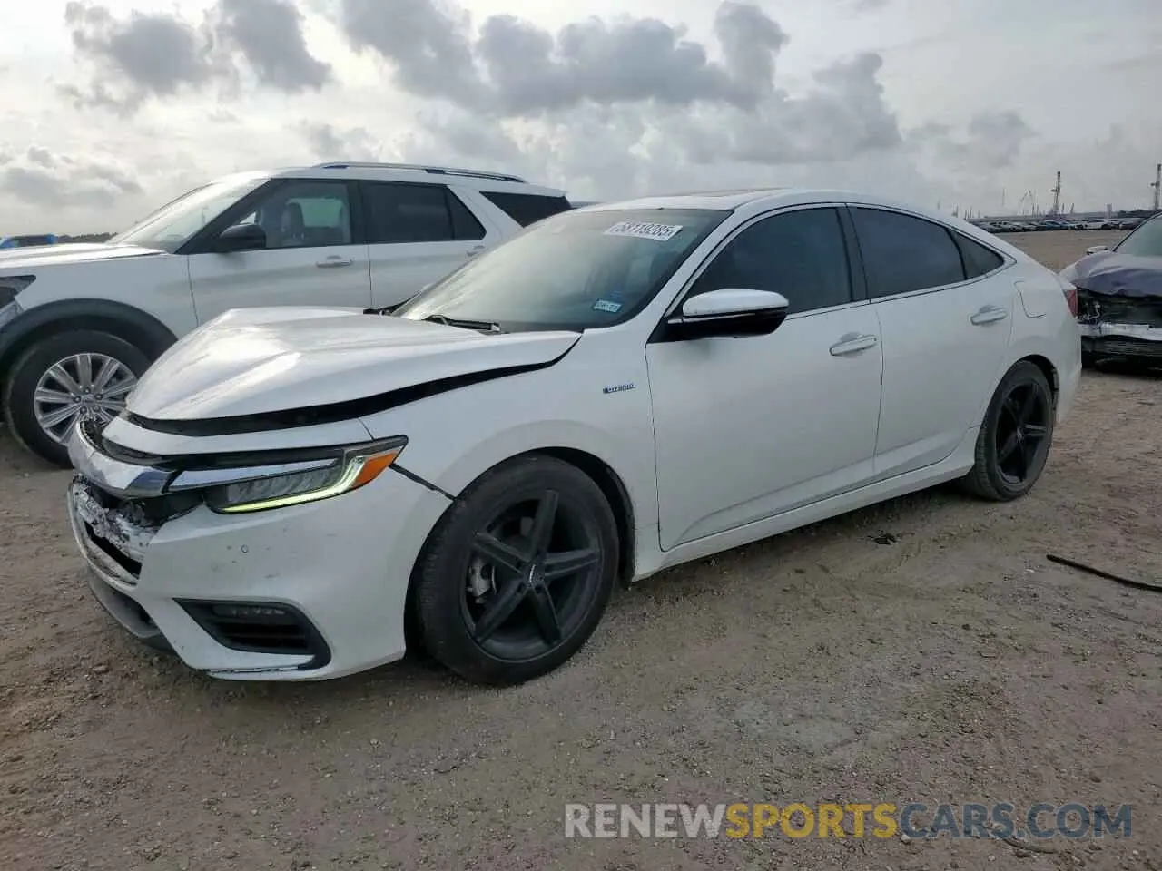 1 Photograph of a damaged car 19XZE4F91KE033721 HONDA INSIGHT 2019