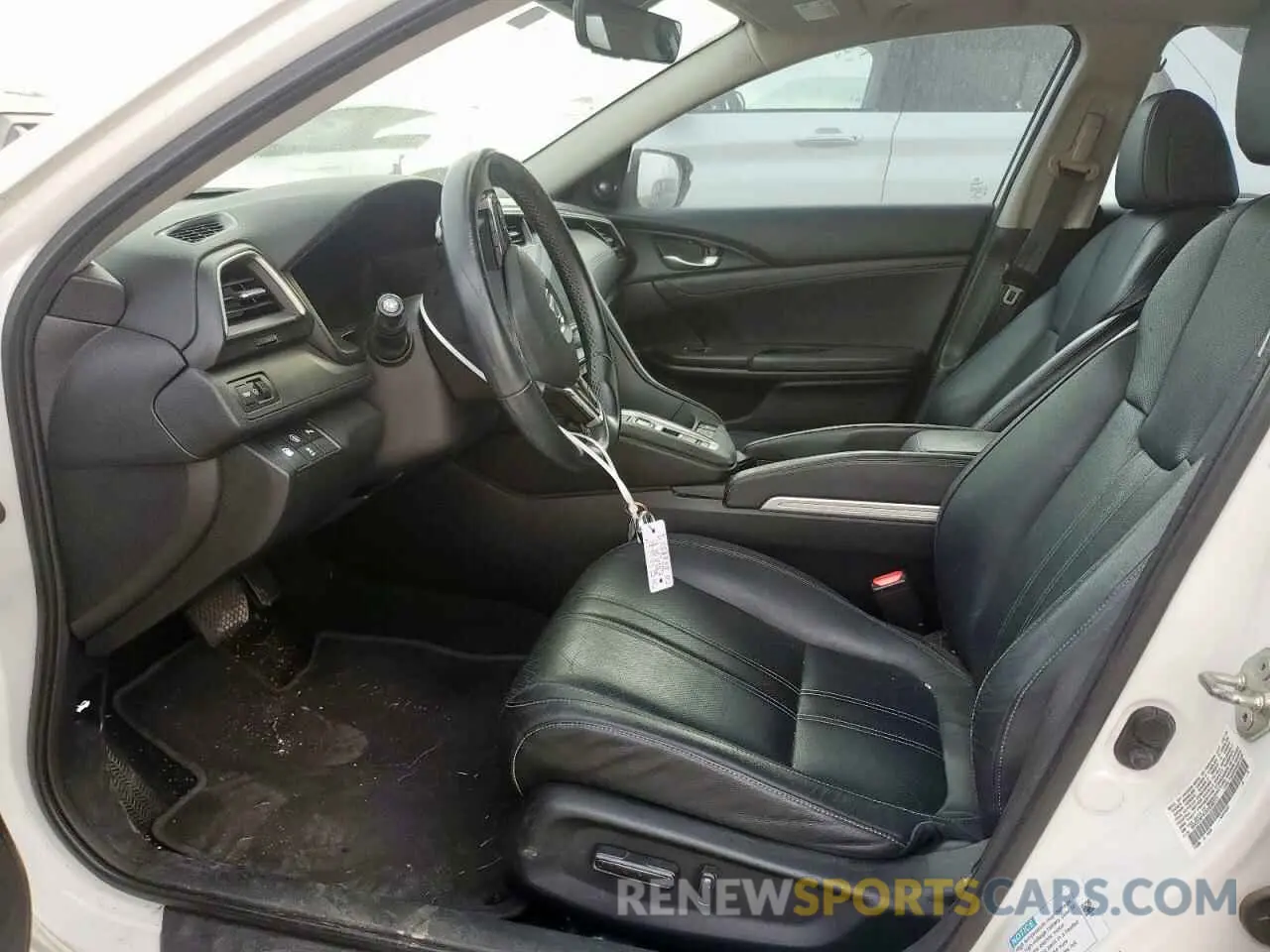 7 Photograph of a damaged car 19XZE4F91KE033721 HONDA INSIGHT 2019