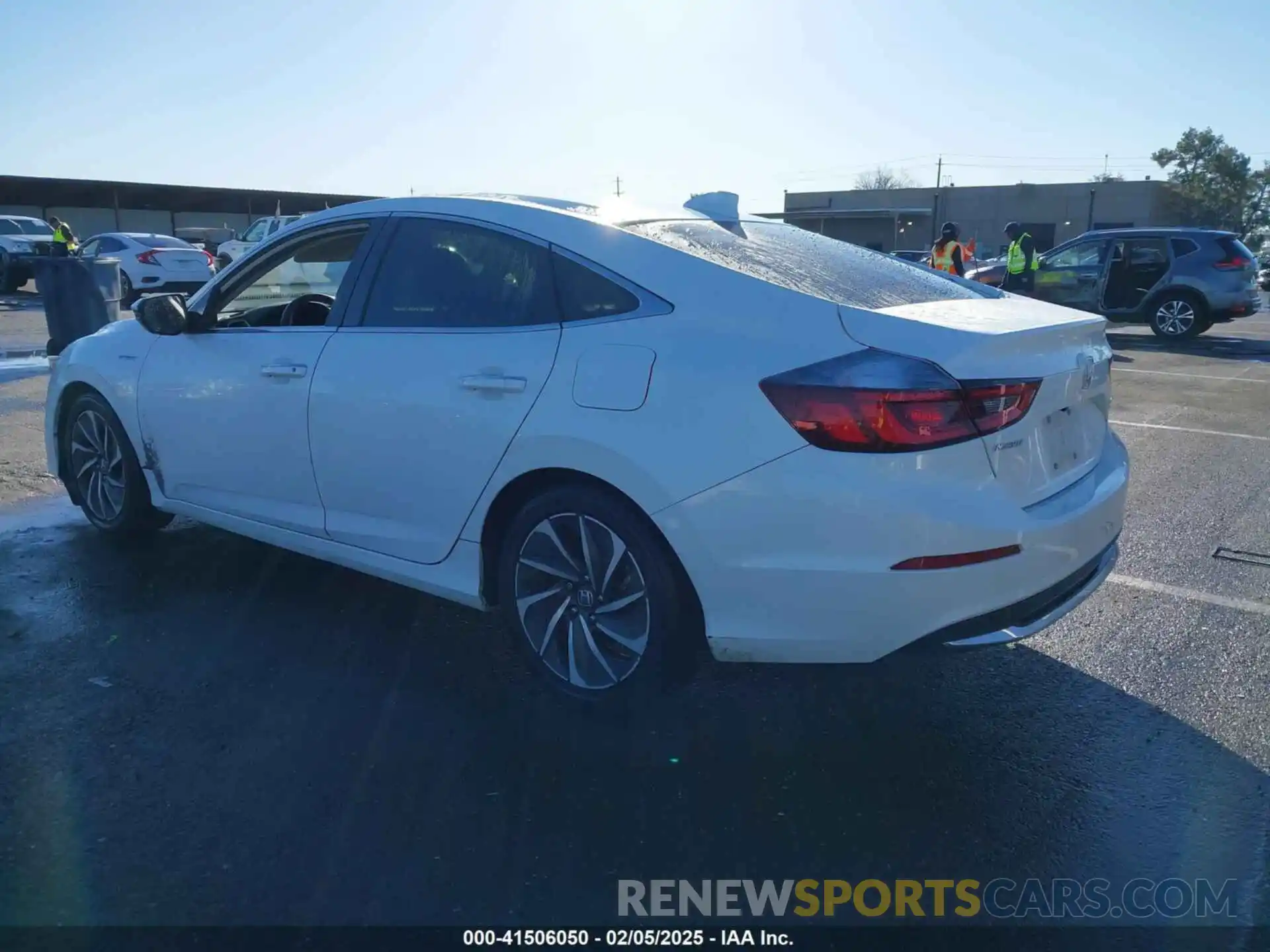 3 Photograph of a damaged car 19XZE4F92KE012764 HONDA INSIGHT 2019