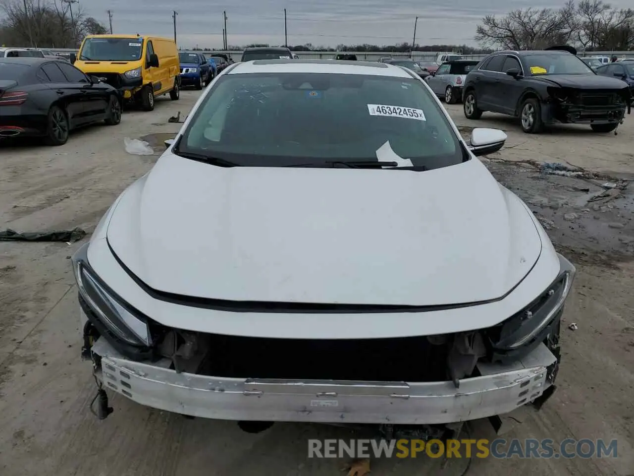 5 Photograph of a damaged car 19XZE4F92KE013543 HONDA INSIGHT 2019