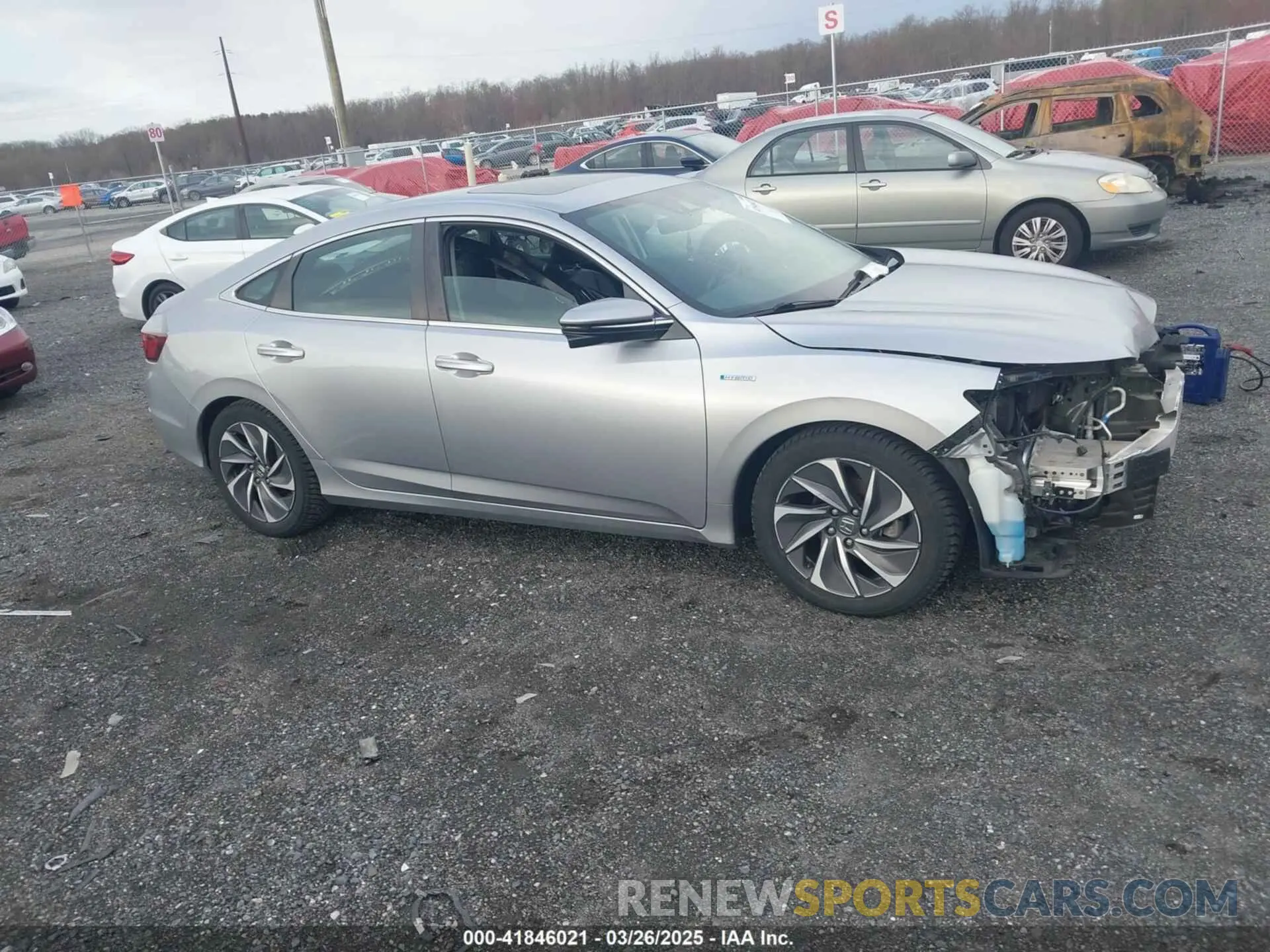 13 Photograph of a damaged car 19XZE4F93KE003037 HONDA INSIGHT 2019