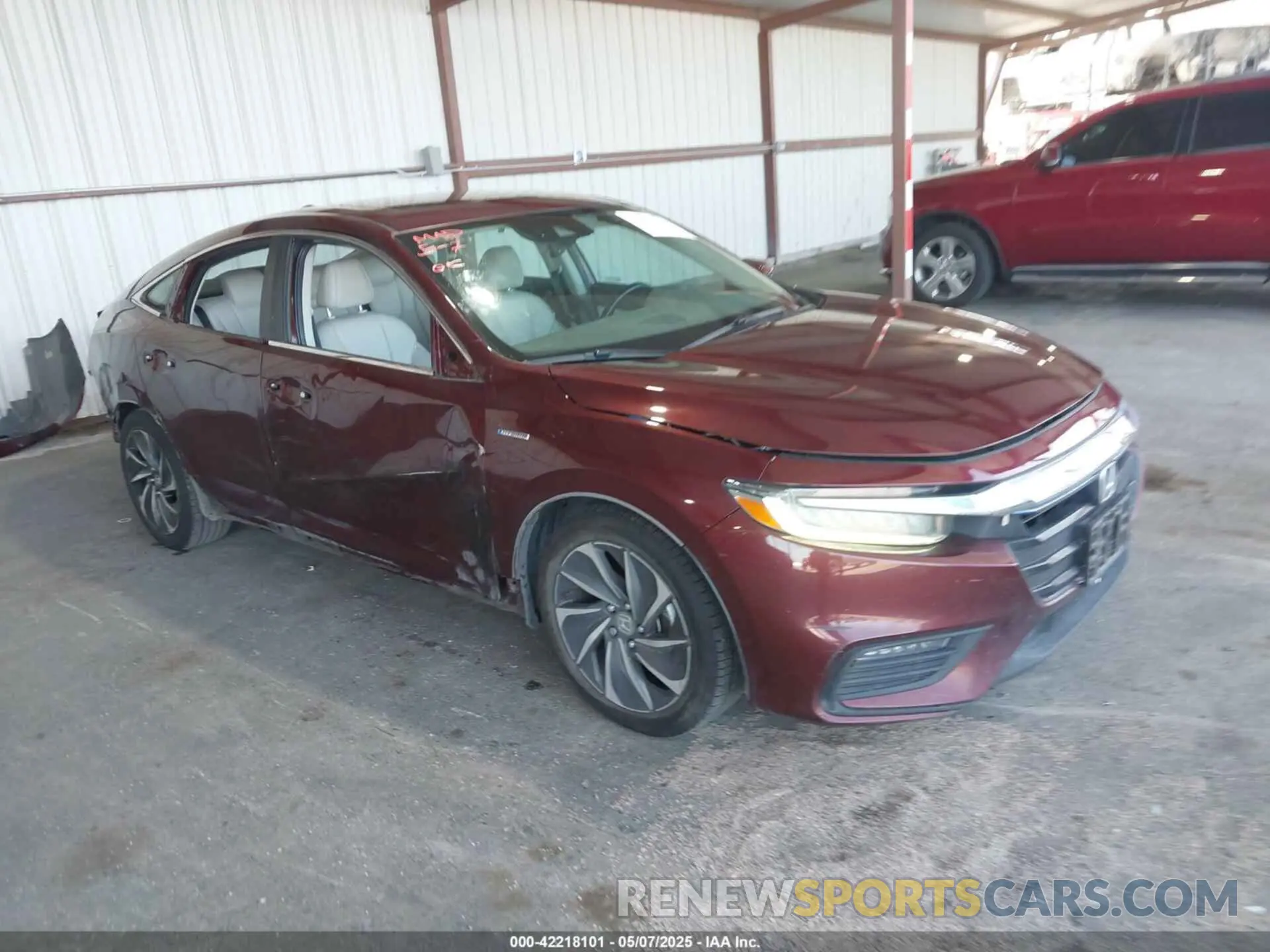 1 Photograph of a damaged car 19XZE4F94KE014483 HONDA INSIGHT 2019