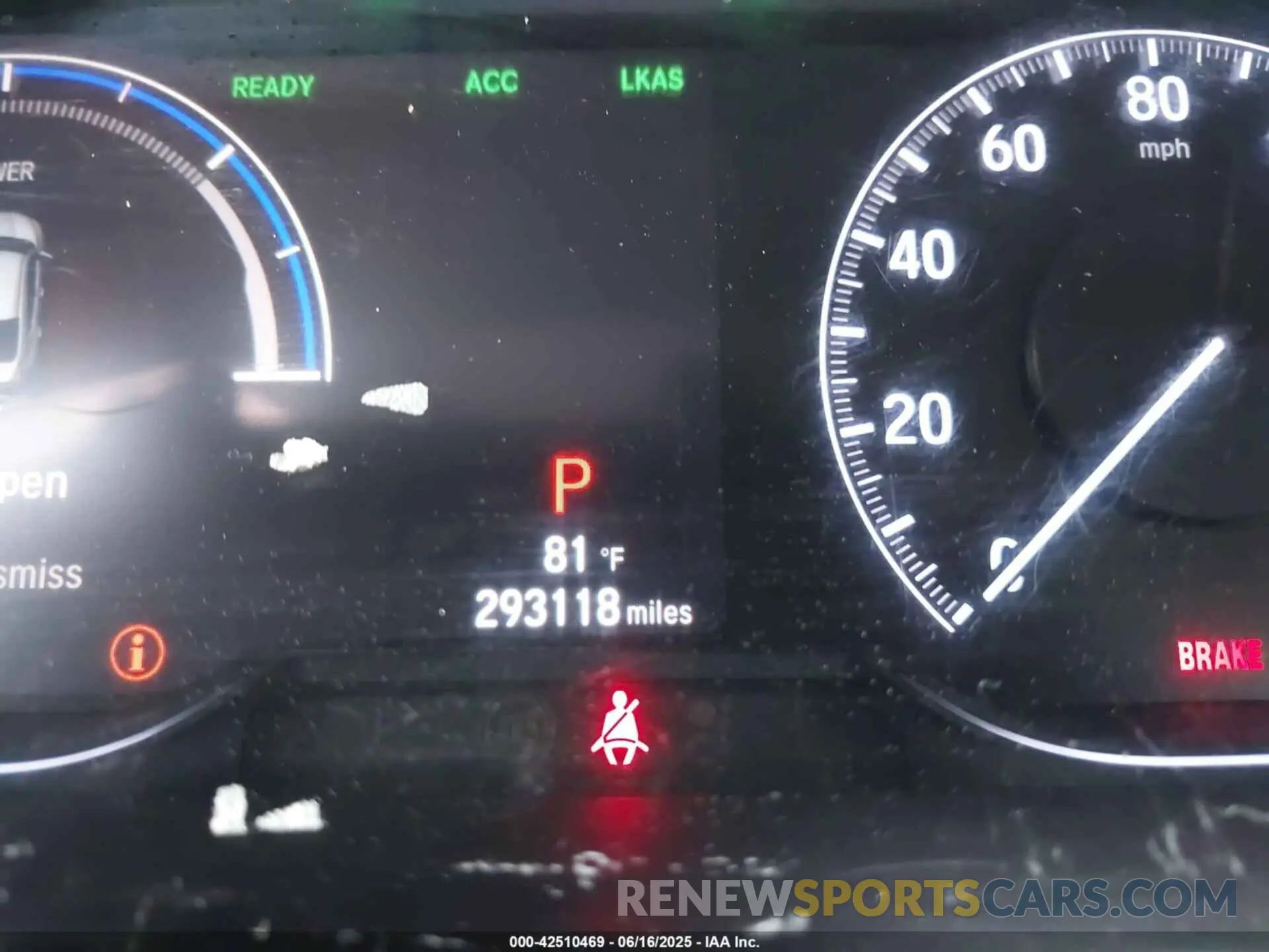 16 Photograph of a damaged car 19XZE4F95KE013732 HONDA INSIGHT 2019