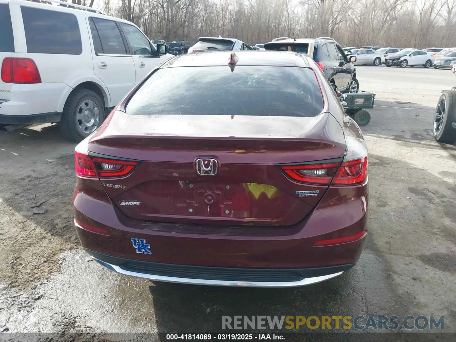 16 Photograph of a damaged car 19XZE4F95KE020308 HONDA INSIGHT 2019