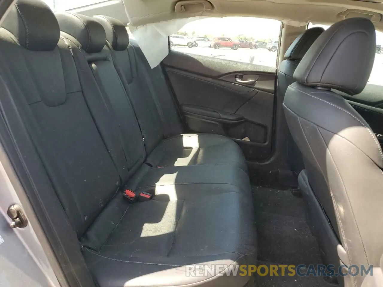 10 Photograph of a damaged car 19XZE4F95KE022706 HONDA INSIGHT 2019