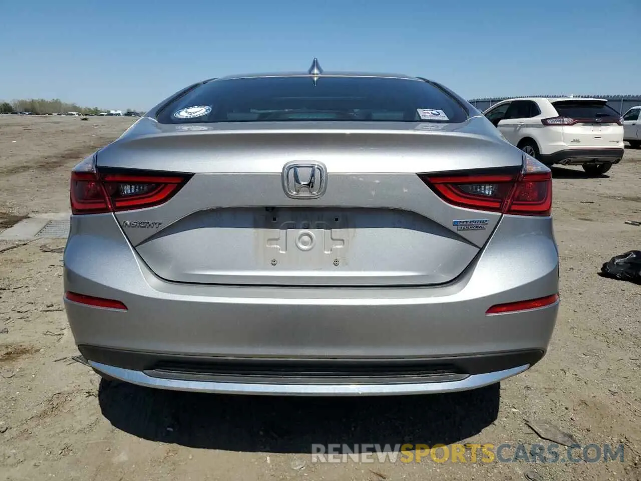 6 Photograph of a damaged car 19XZE4F95KE022706 HONDA INSIGHT 2019