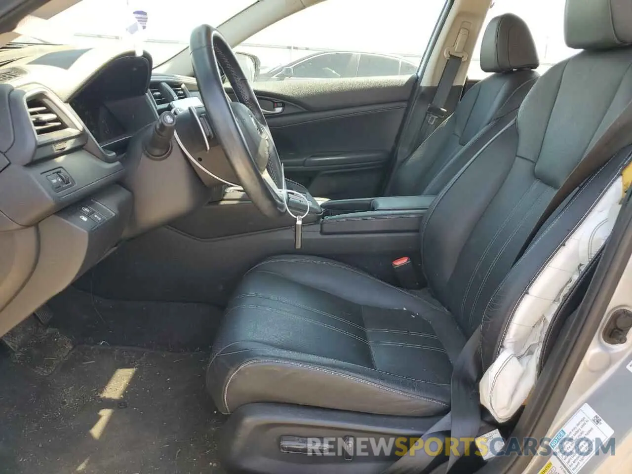 7 Photograph of a damaged car 19XZE4F95KE022706 HONDA INSIGHT 2019
