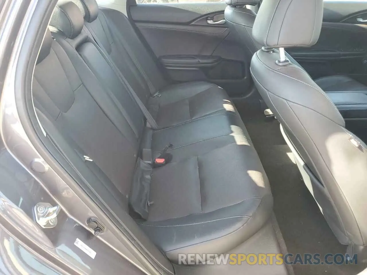 10 Photograph of a damaged car 19XZE4F96KE031589 HONDA INSIGHT 2019