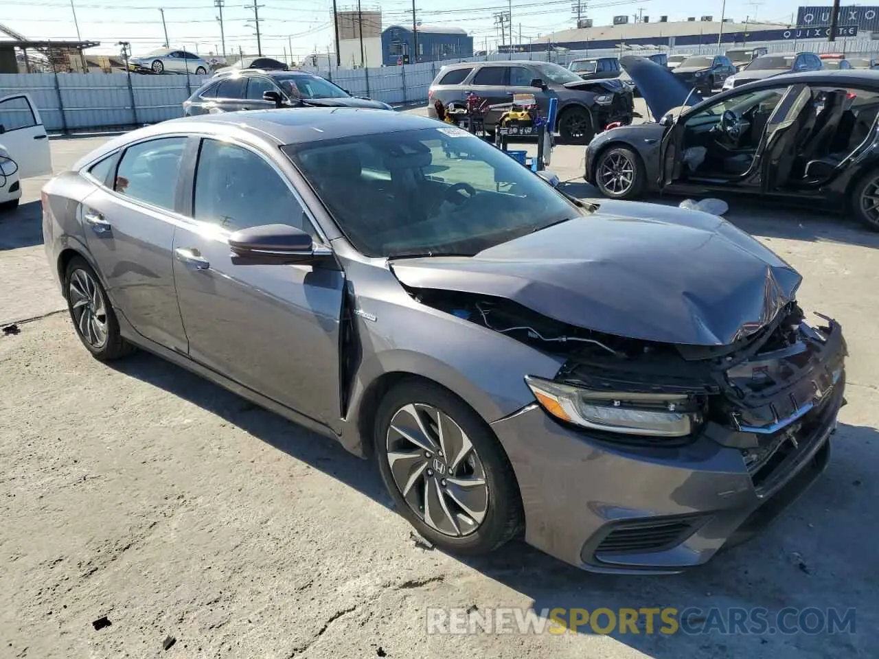 4 Photograph of a damaged car 19XZE4F96KE031589 HONDA INSIGHT 2019