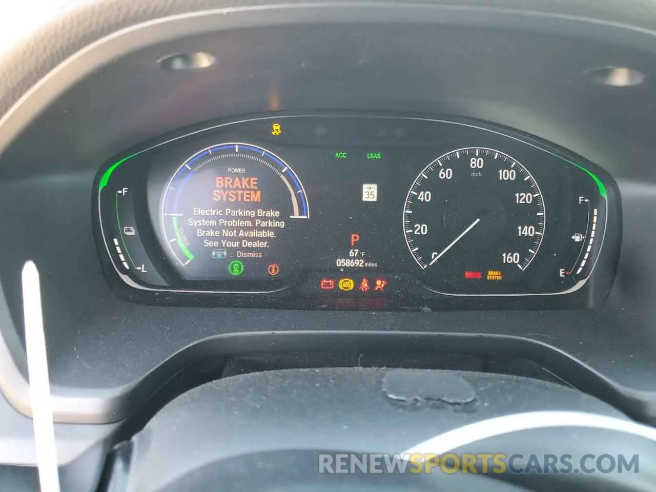 9 Photograph of a damaged car 19XZE4F96KE031589 HONDA INSIGHT 2019