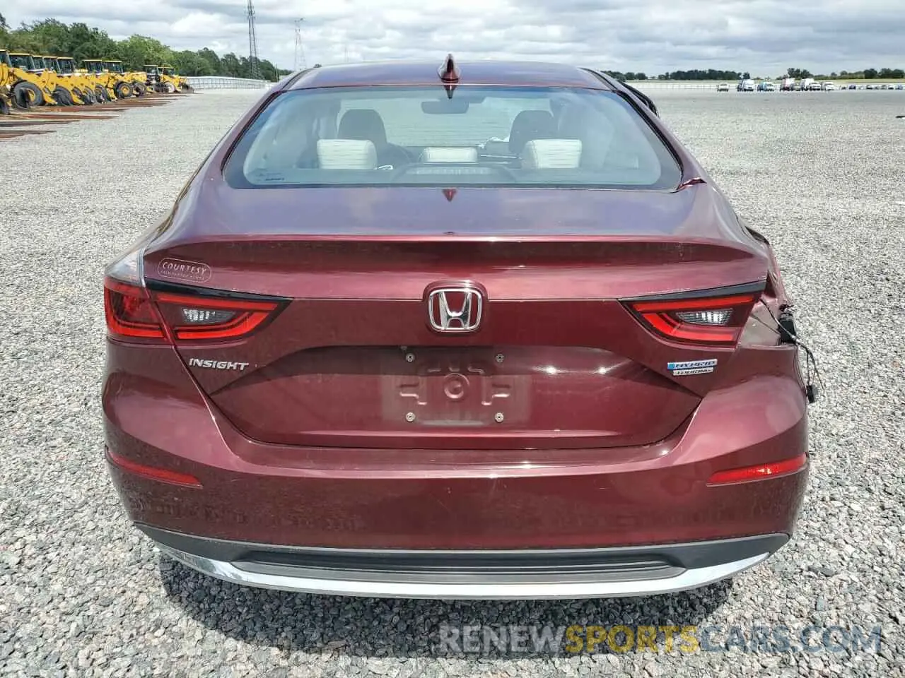 6 Photograph of a damaged car 19XZE4F98KE019962 HONDA INSIGHT 2019