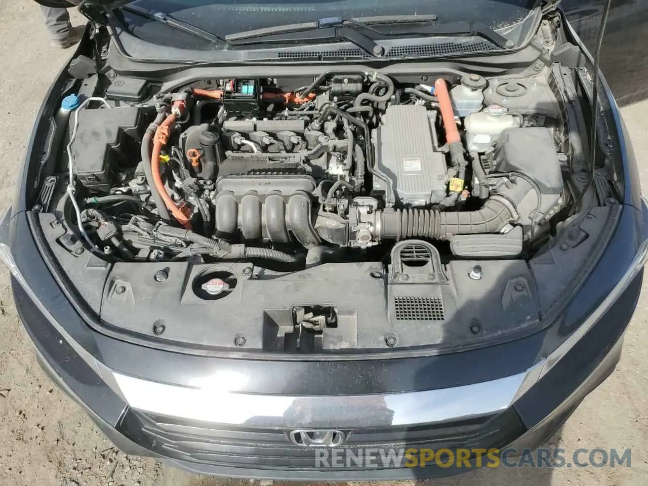 11 Photograph of a damaged car 19XZE4F99KE003172 HONDA INSIGHT 2019