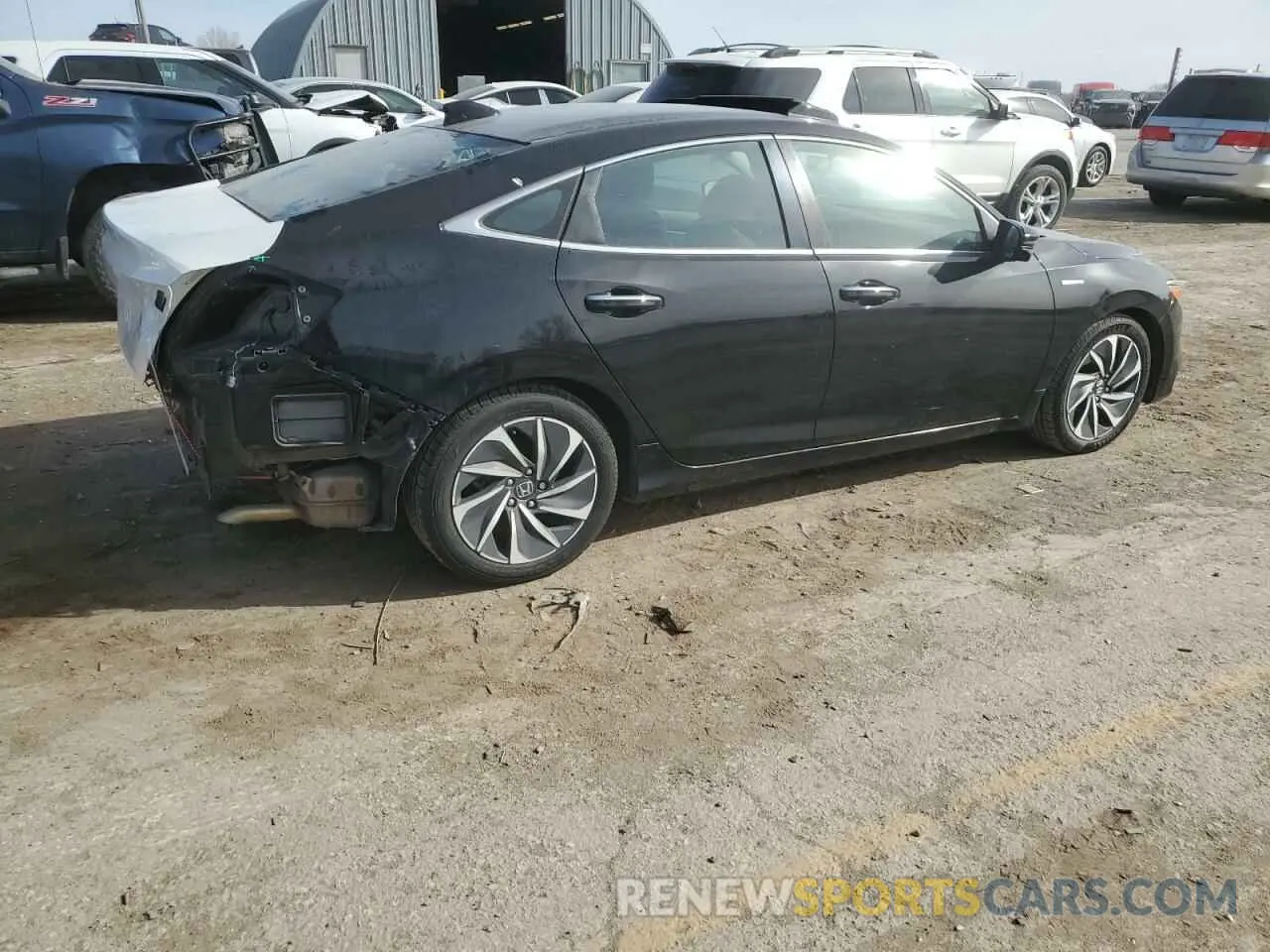 3 Photograph of a damaged car 19XZE4F99KE003172 HONDA INSIGHT 2019