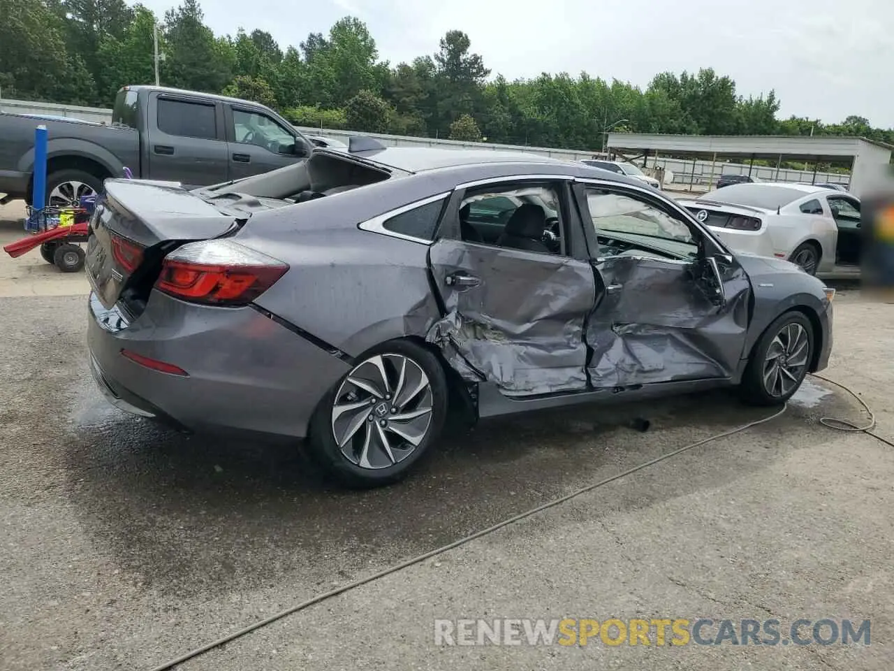 3 Photograph of a damaged car 19XZE4F9XKE020742 HONDA INSIGHT 2019