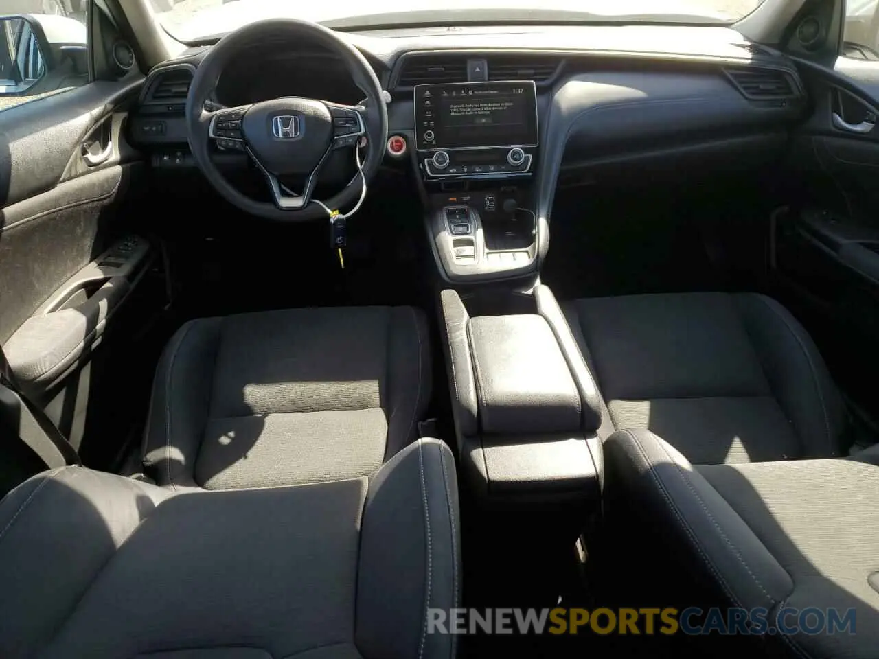8 Photograph of a damaged car 19XZE4F50LE013278 HONDA INSIGHT 2020