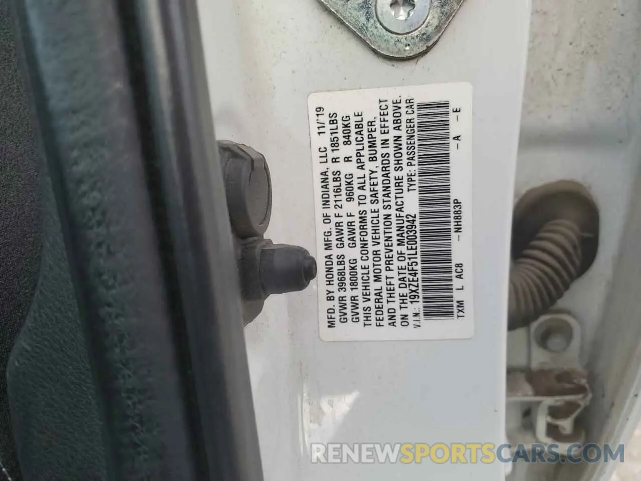 12 Photograph of a damaged car 19XZE4F51LE003942 HONDA INSIGHT 2020
