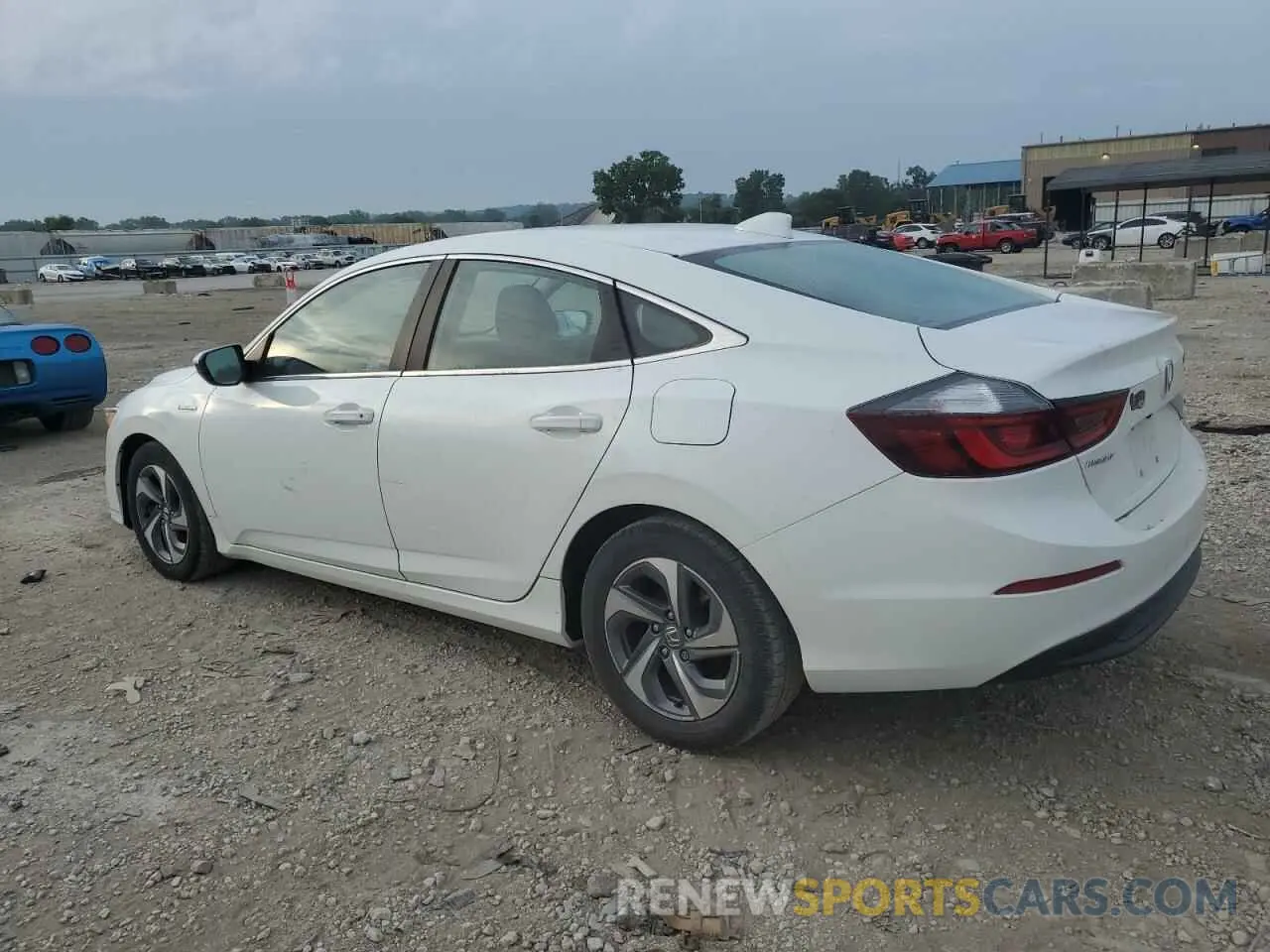 2 Photograph of a damaged car 19XZE4F51LE003942 HONDA INSIGHT 2020