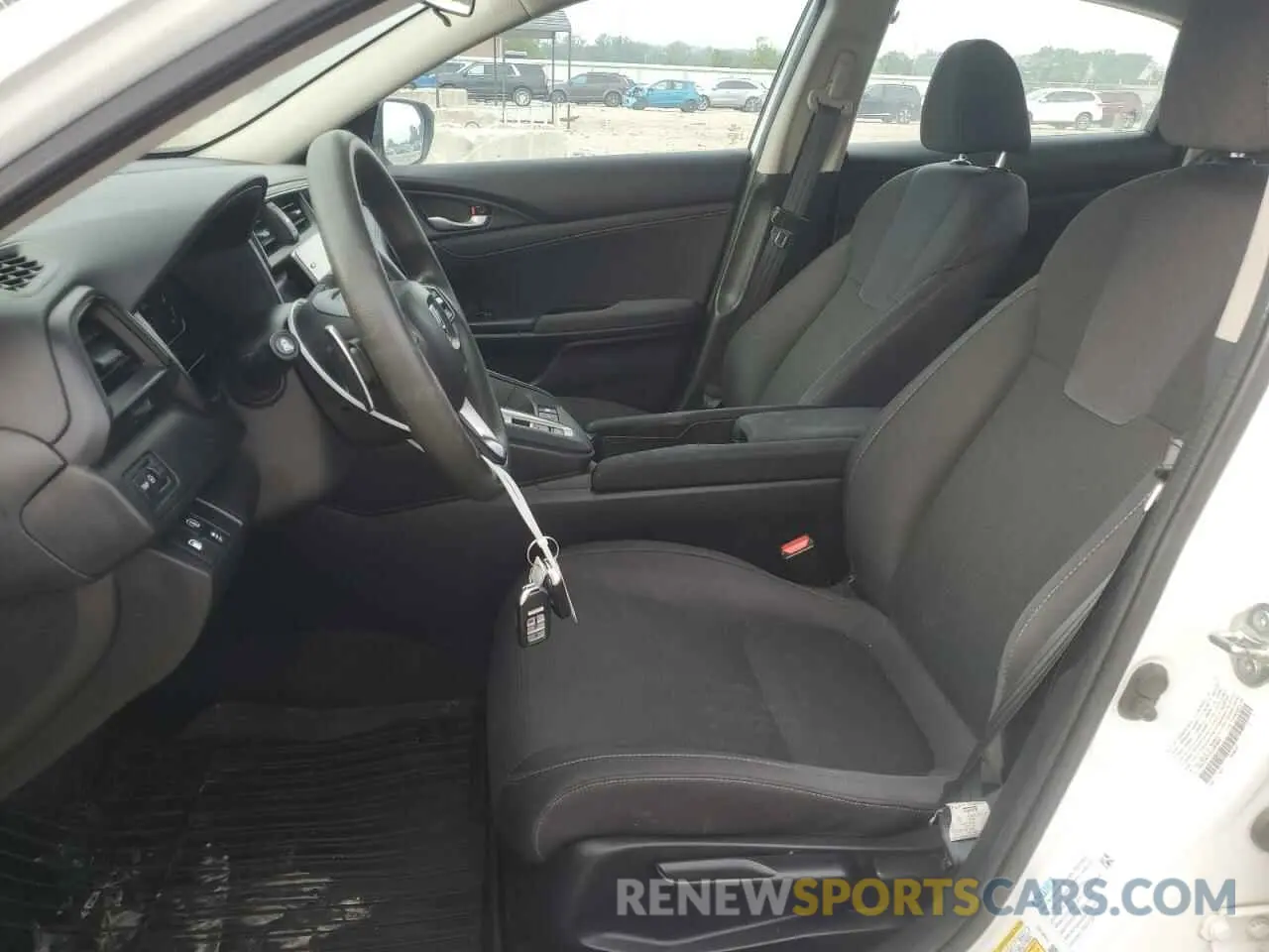 7 Photograph of a damaged car 19XZE4F51LE003942 HONDA INSIGHT 2020
