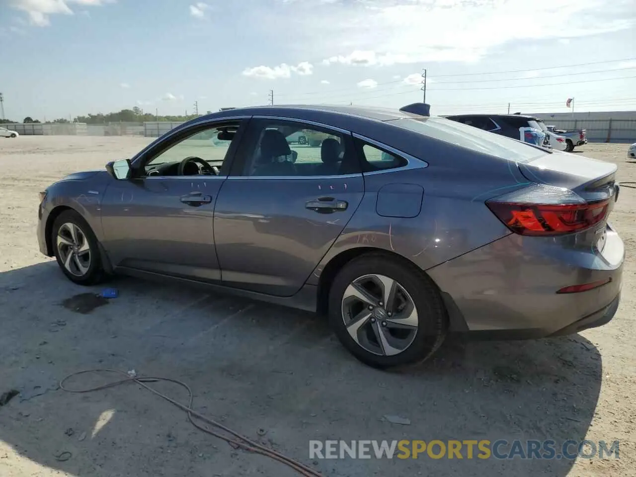 2 Photograph of a damaged car 19XZE4F51LE006856 HONDA INSIGHT 2020