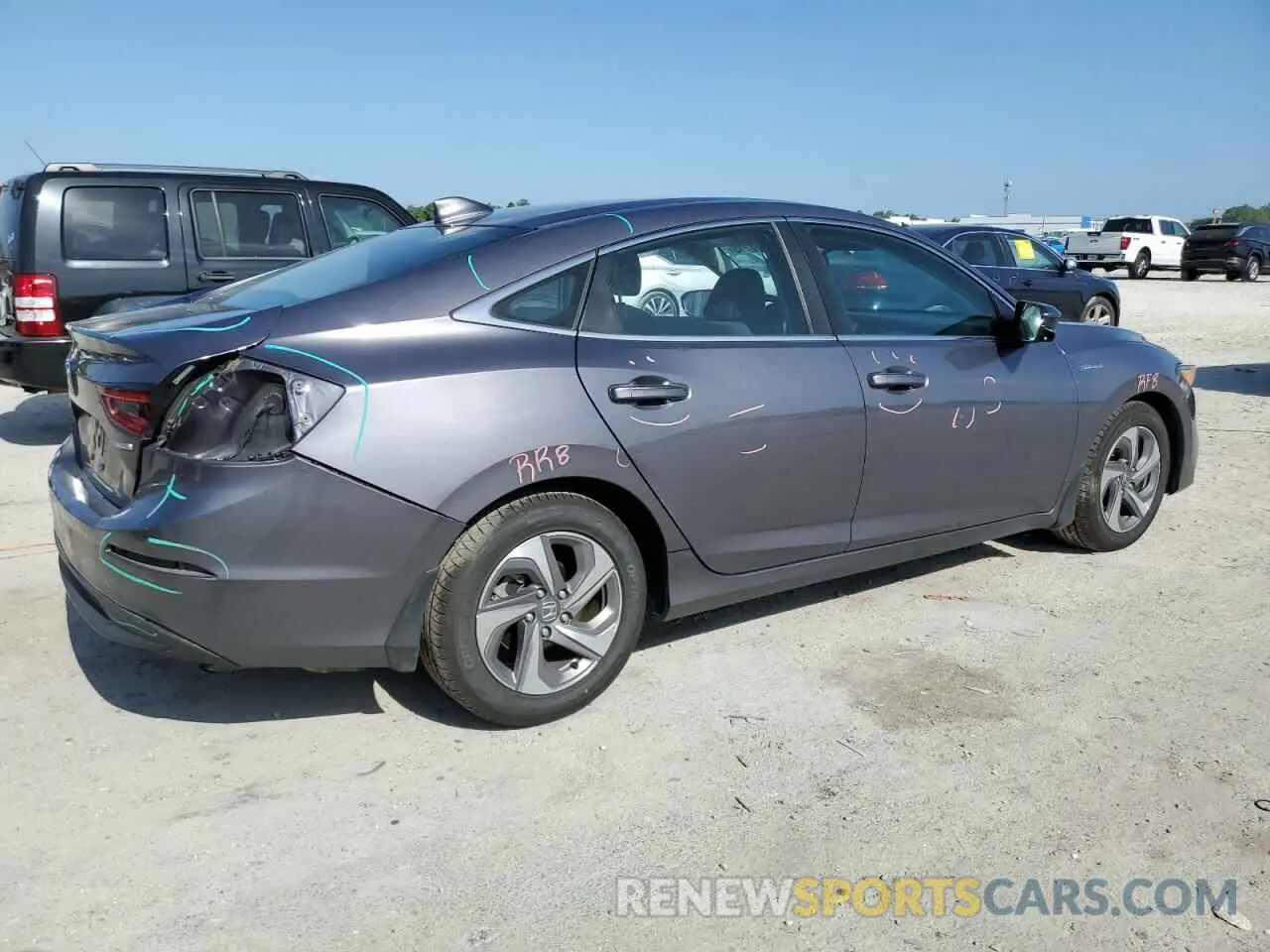 3 Photograph of a damaged car 19XZE4F51LE006856 HONDA INSIGHT 2020