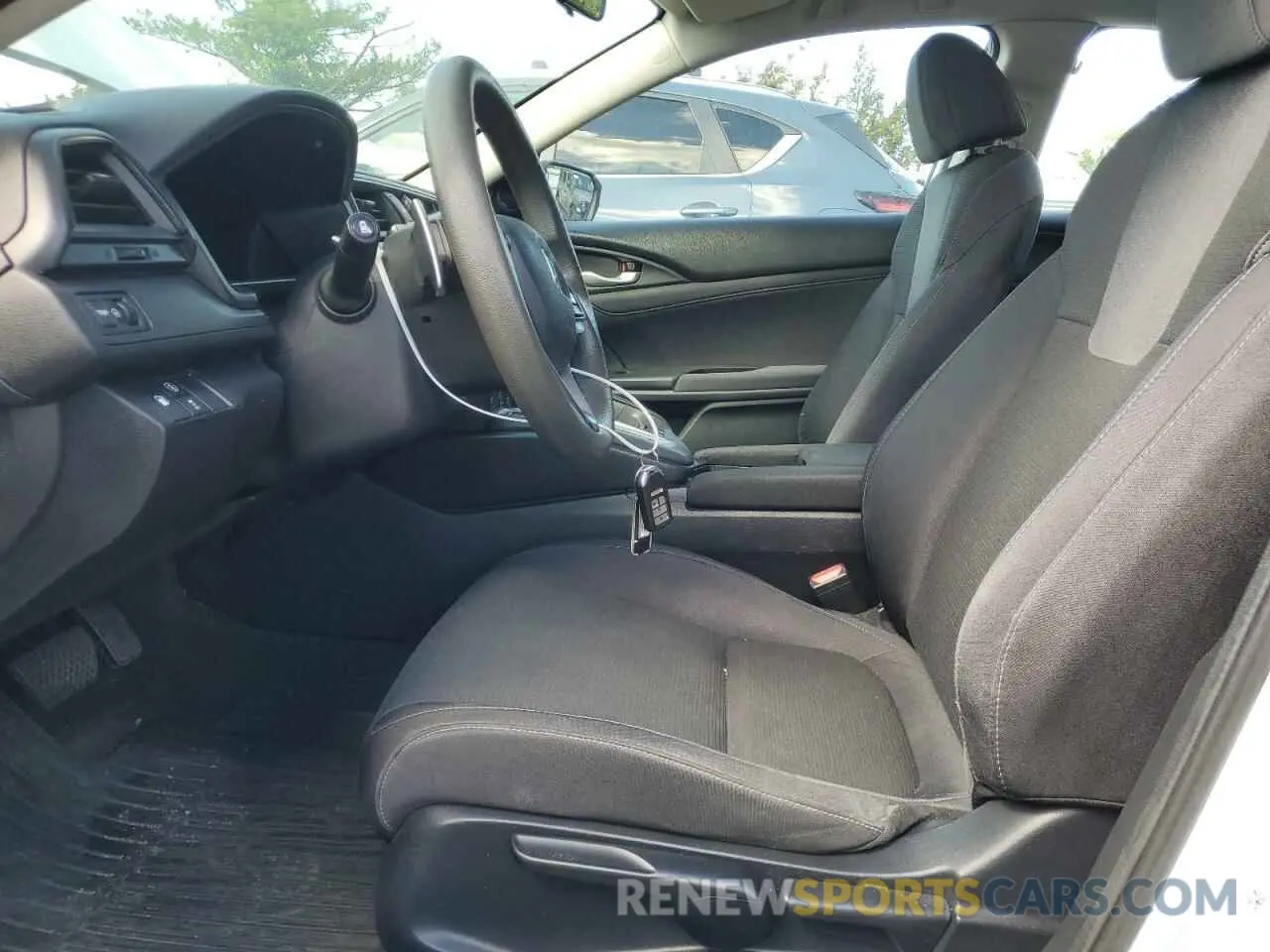 7 Photograph of a damaged car 19XZE4F51LE008820 HONDA INSIGHT 2020