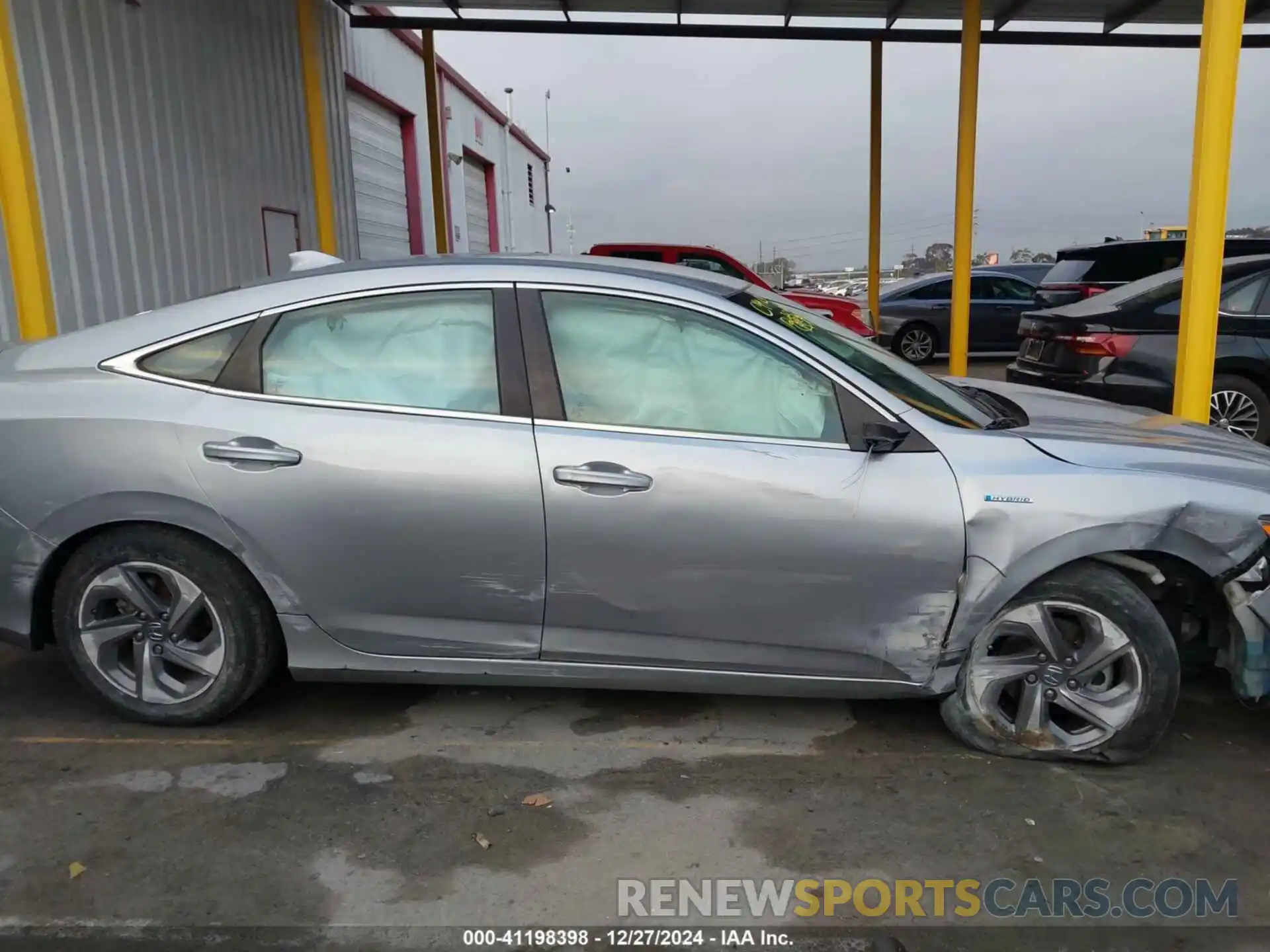 14 Photograph of a damaged car 19XZE4F51LE014570 HONDA INSIGHT 2020