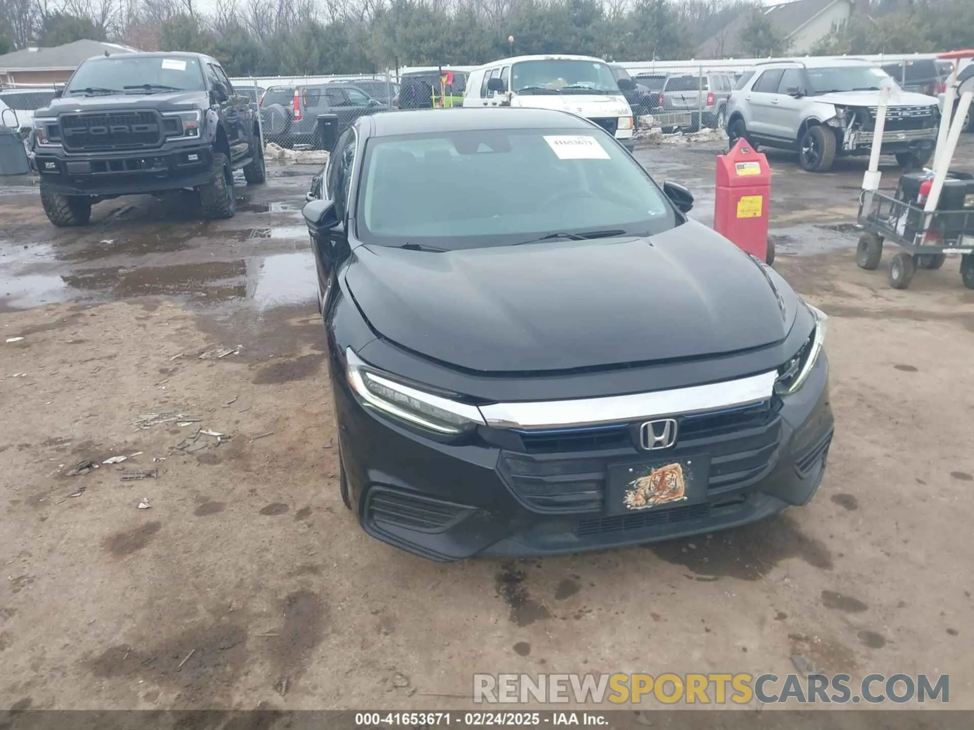 1 Photograph of a damaged car 19XZE4F53LE000119 HONDA INSIGHT 2020