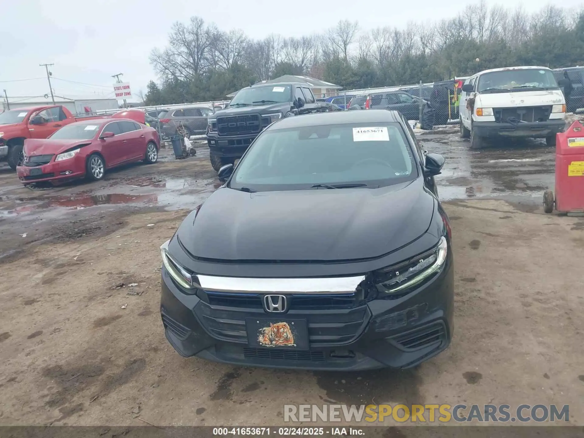 12 Photograph of a damaged car 19XZE4F53LE000119 HONDA INSIGHT 2020