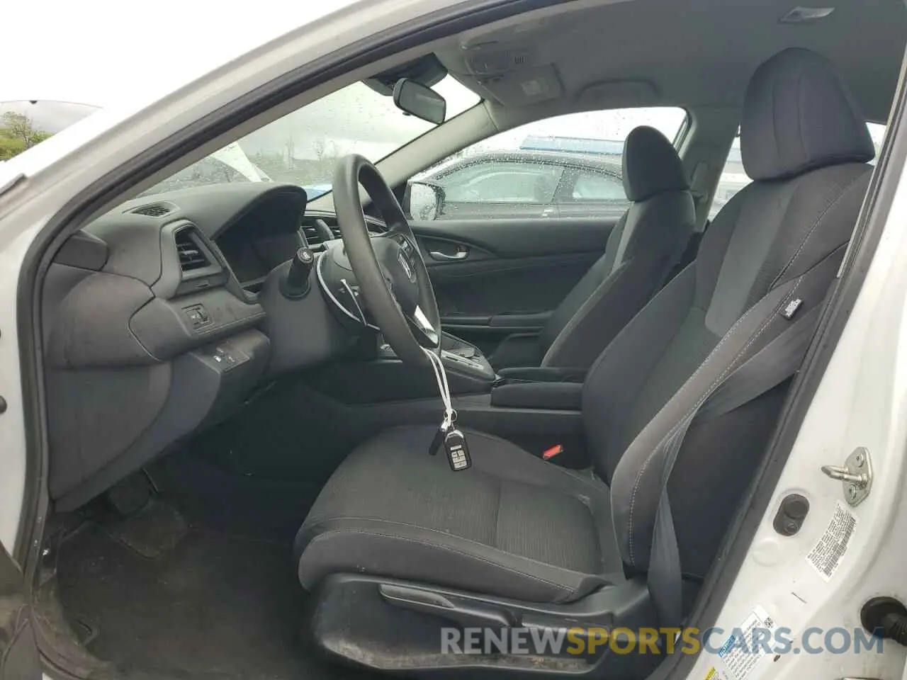 7 Photograph of a damaged car 19XZE4F53LE003859 HONDA INSIGHT 2020