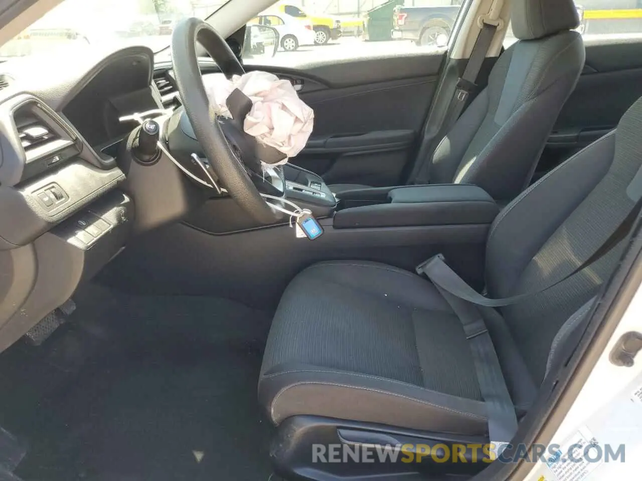 7 Photograph of a damaged car 19XZE4F53LE007961 HONDA INSIGHT 2020