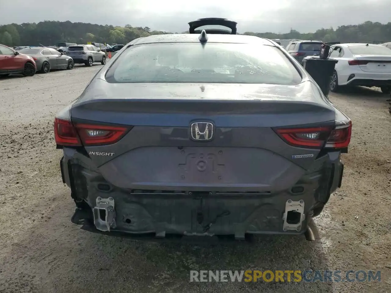 6 Photograph of a damaged car 19XZE4F53LE014764 HONDA INSIGHT 2020