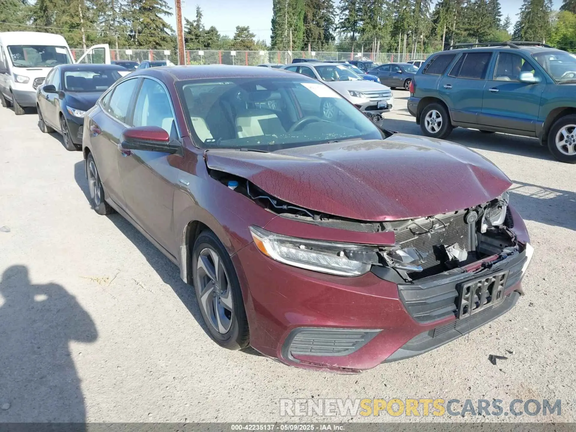 1 Photograph of a damaged car 19XZE4F54LE000632 HONDA INSIGHT 2020