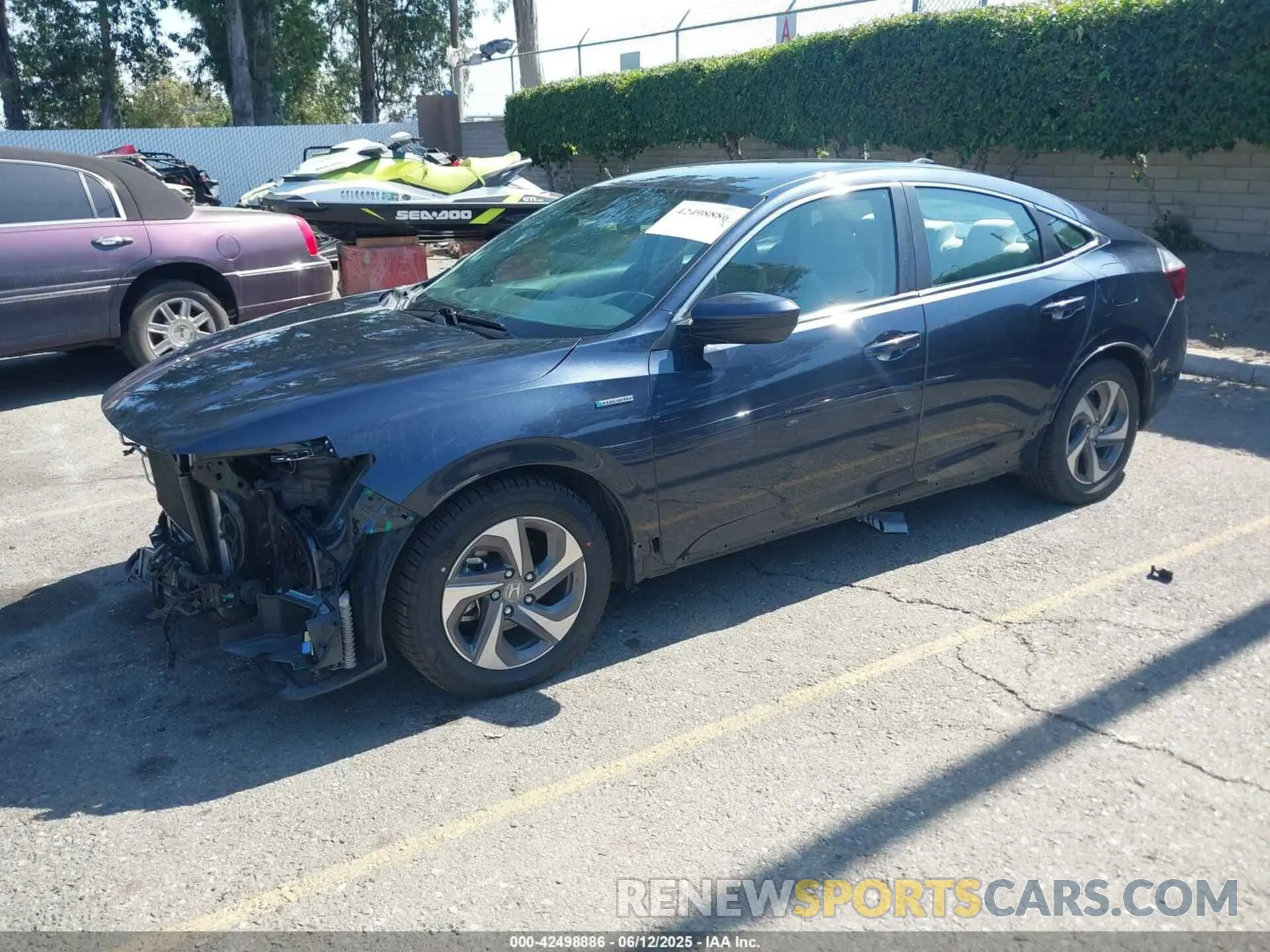 2 Photograph of a damaged car 19XZE4F56LE000020 HONDA INSIGHT 2020