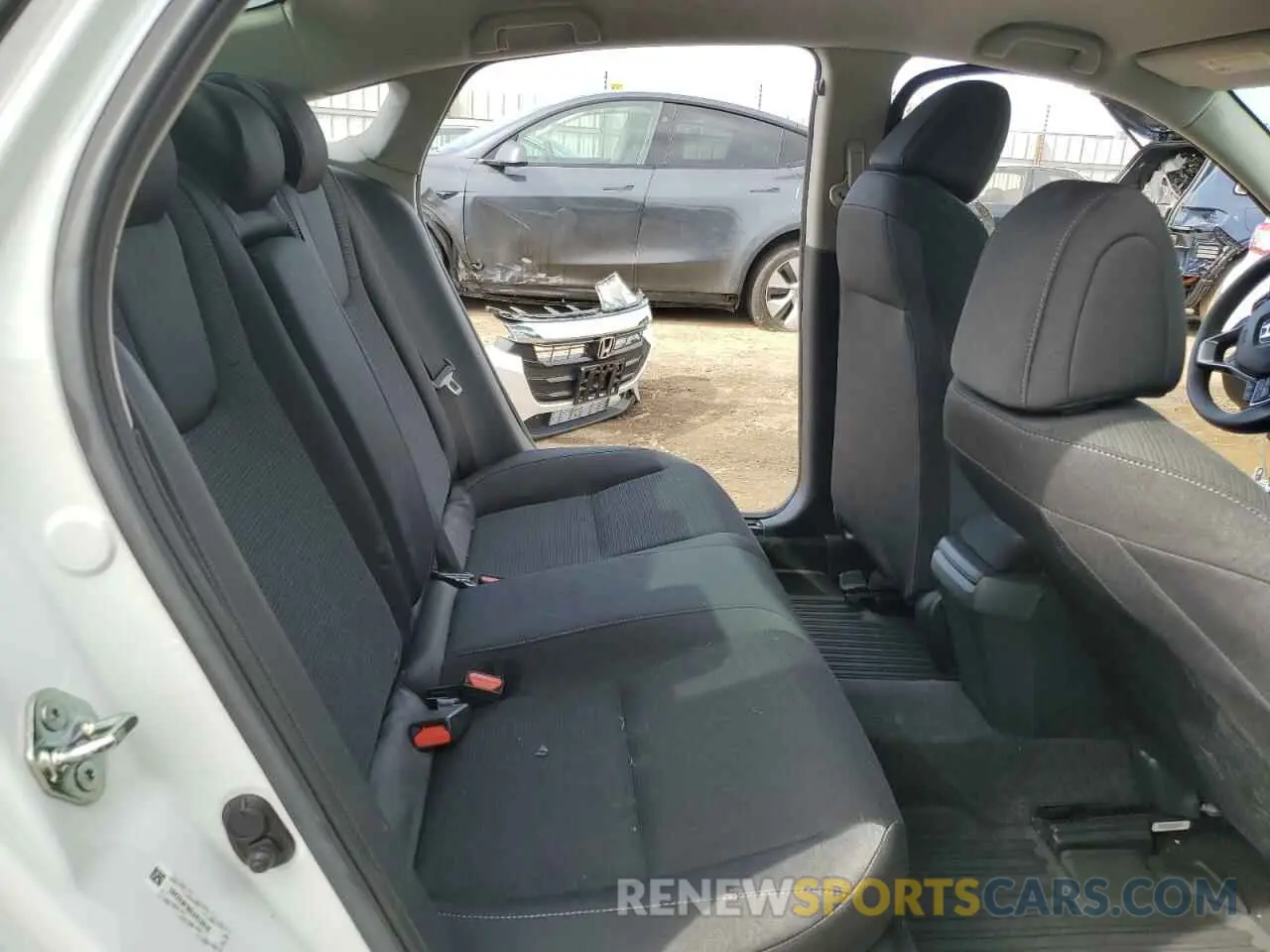 10 Photograph of a damaged car 19XZE4F56LE012510 HONDA INSIGHT 2020