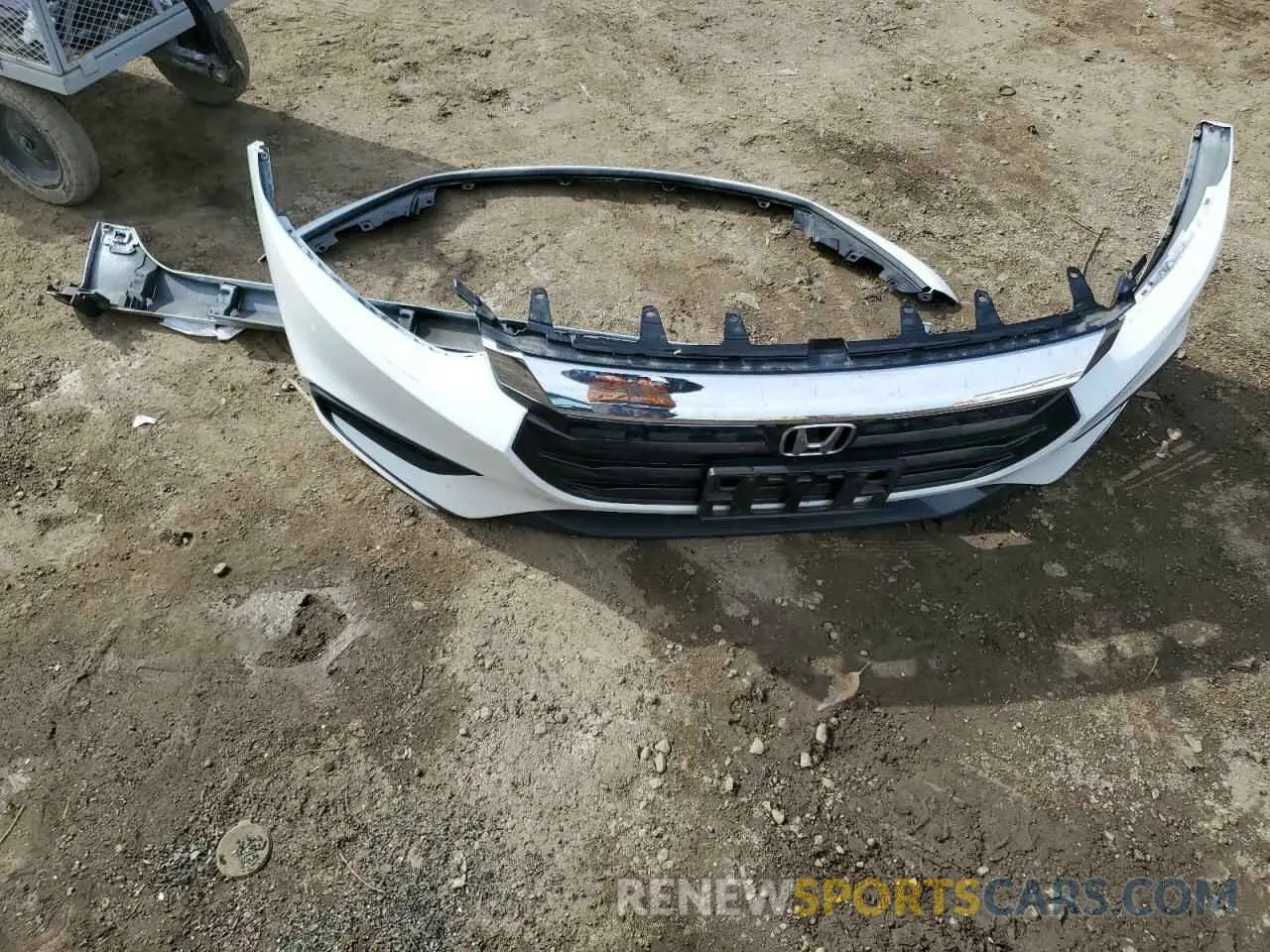 12 Photograph of a damaged car 19XZE4F56LE012510 HONDA INSIGHT 2020