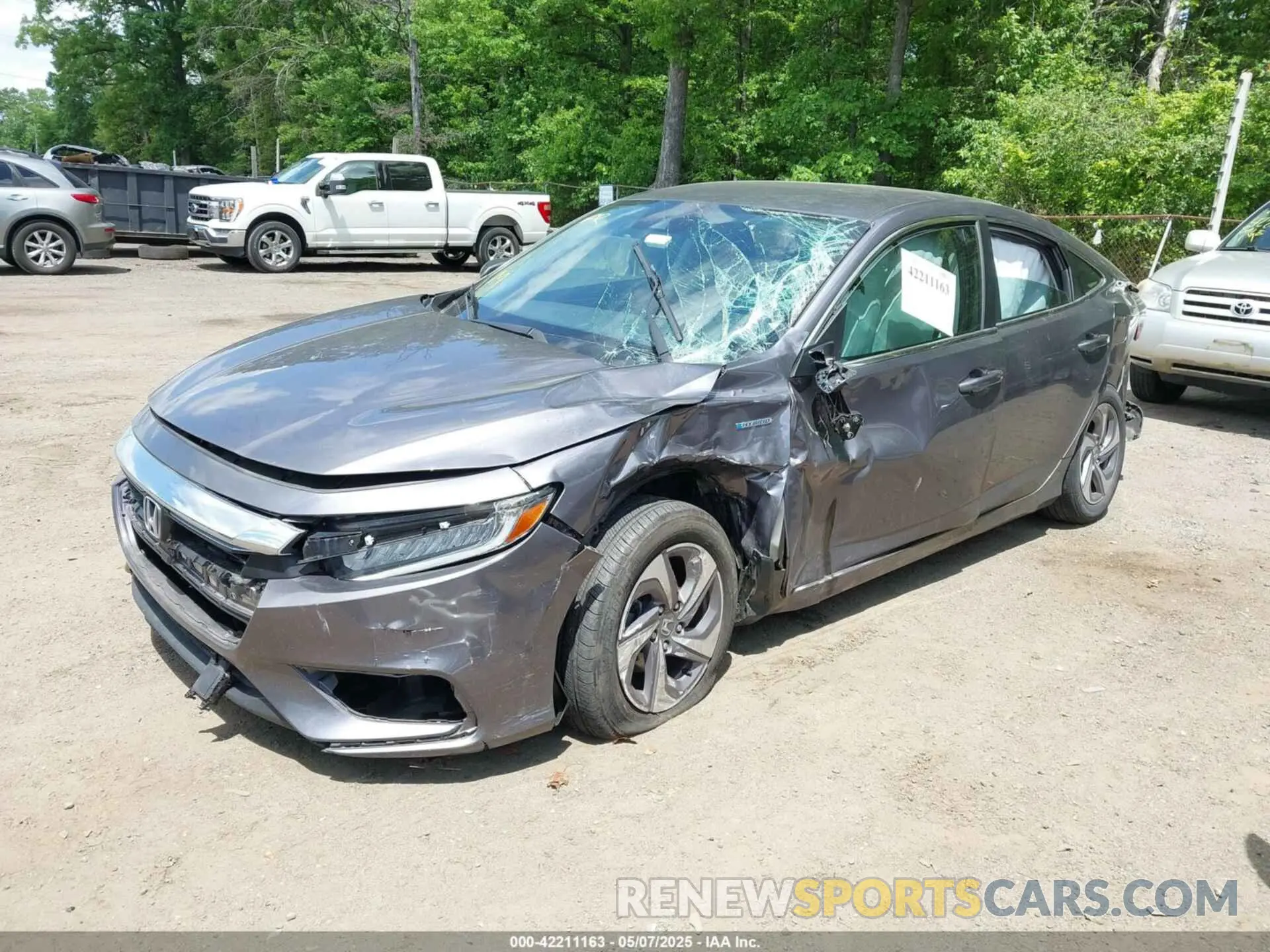 2 Photograph of a damaged car 19XZE4F57LE014721 HONDA INSIGHT 2020