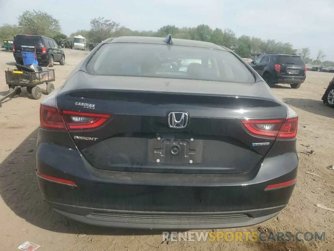6 Photograph of a damaged car 19XZE4F58LE011830 HONDA INSIGHT 2020