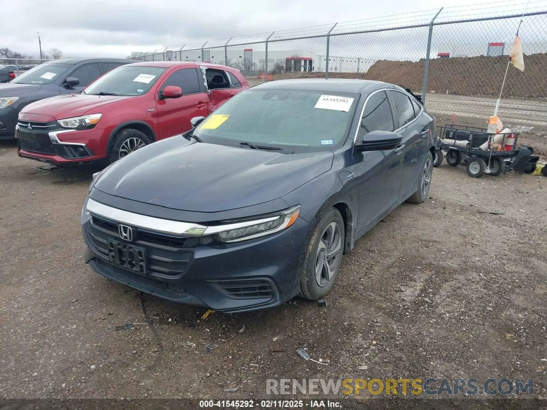 2 Photograph of a damaged car 19XZE4F58LE013853 HONDA INSIGHT 2020