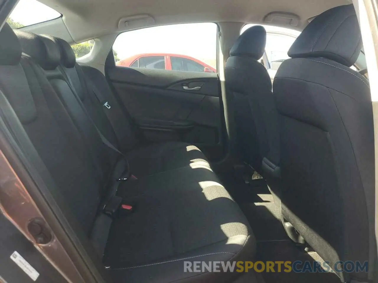 10 Photograph of a damaged car 19XZE4F58LE014761 HONDA INSIGHT 2020