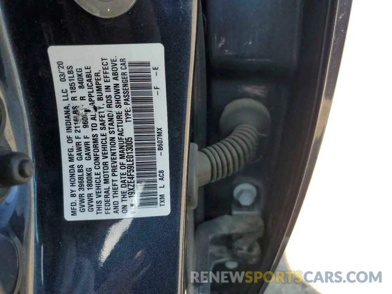 12 Photograph of a damaged car 19XZE4F59LE013005 HONDA INSIGHT 2020
