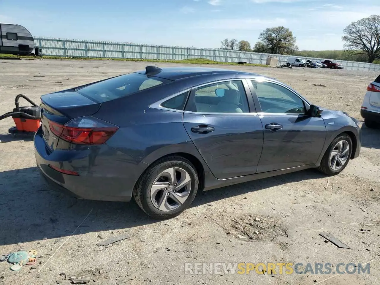 3 Photograph of a damaged car 19XZE4F59LE013005 HONDA INSIGHT 2020