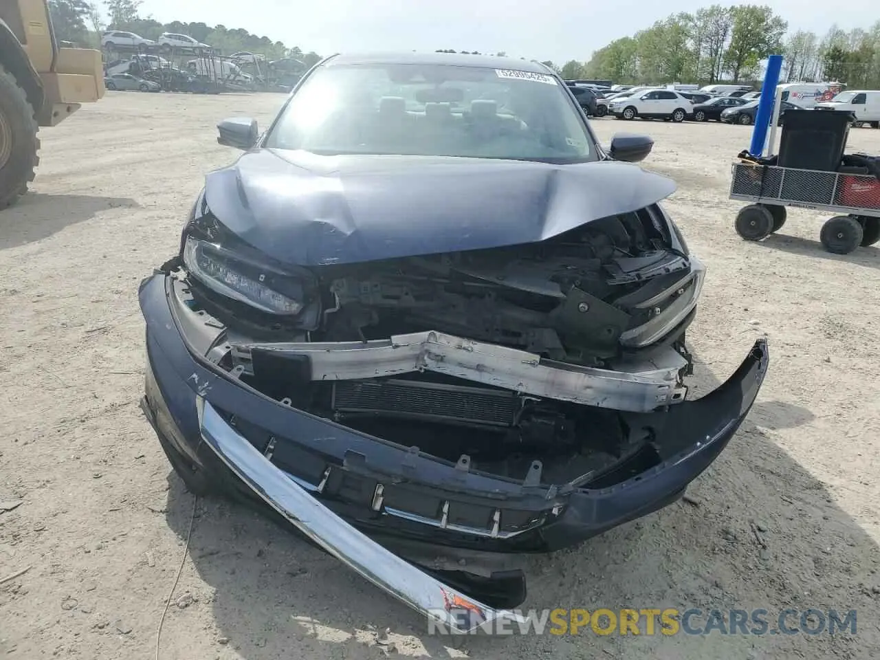 5 Photograph of a damaged car 19XZE4F59LE013876 HONDA INSIGHT 2020