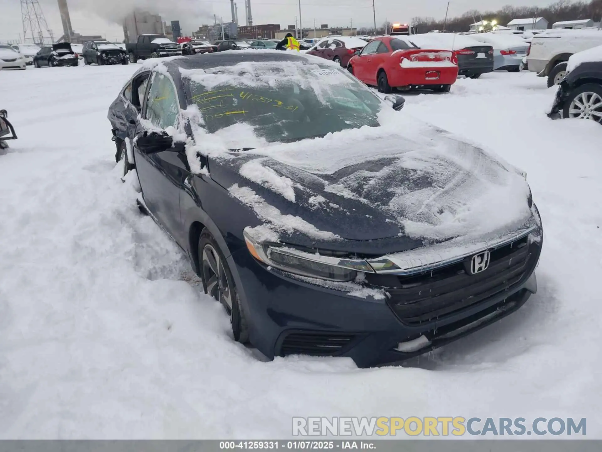 1 Photograph of a damaged car 19XZE4F5XLE008024 HONDA INSIGHT 2020