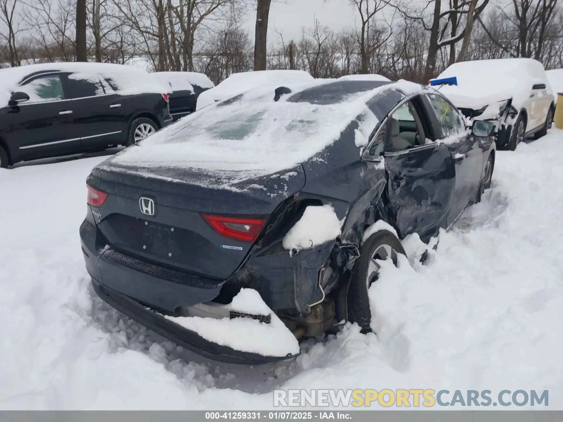 4 Photograph of a damaged car 19XZE4F5XLE008024 HONDA INSIGHT 2020