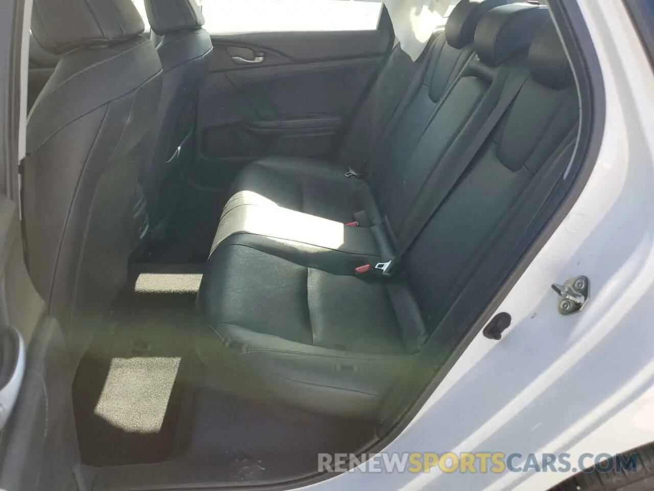 10 Photograph of a damaged car 19XZE4F77LE400170 HONDA INSIGHT 2020