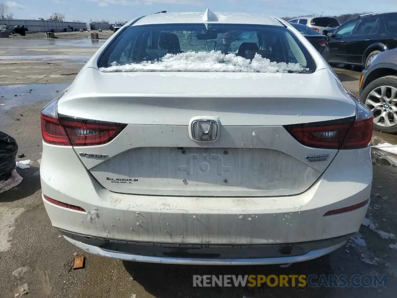 6 Photograph of a damaged car 19XZE4F93LE002908 HONDA INSIGHT 2020