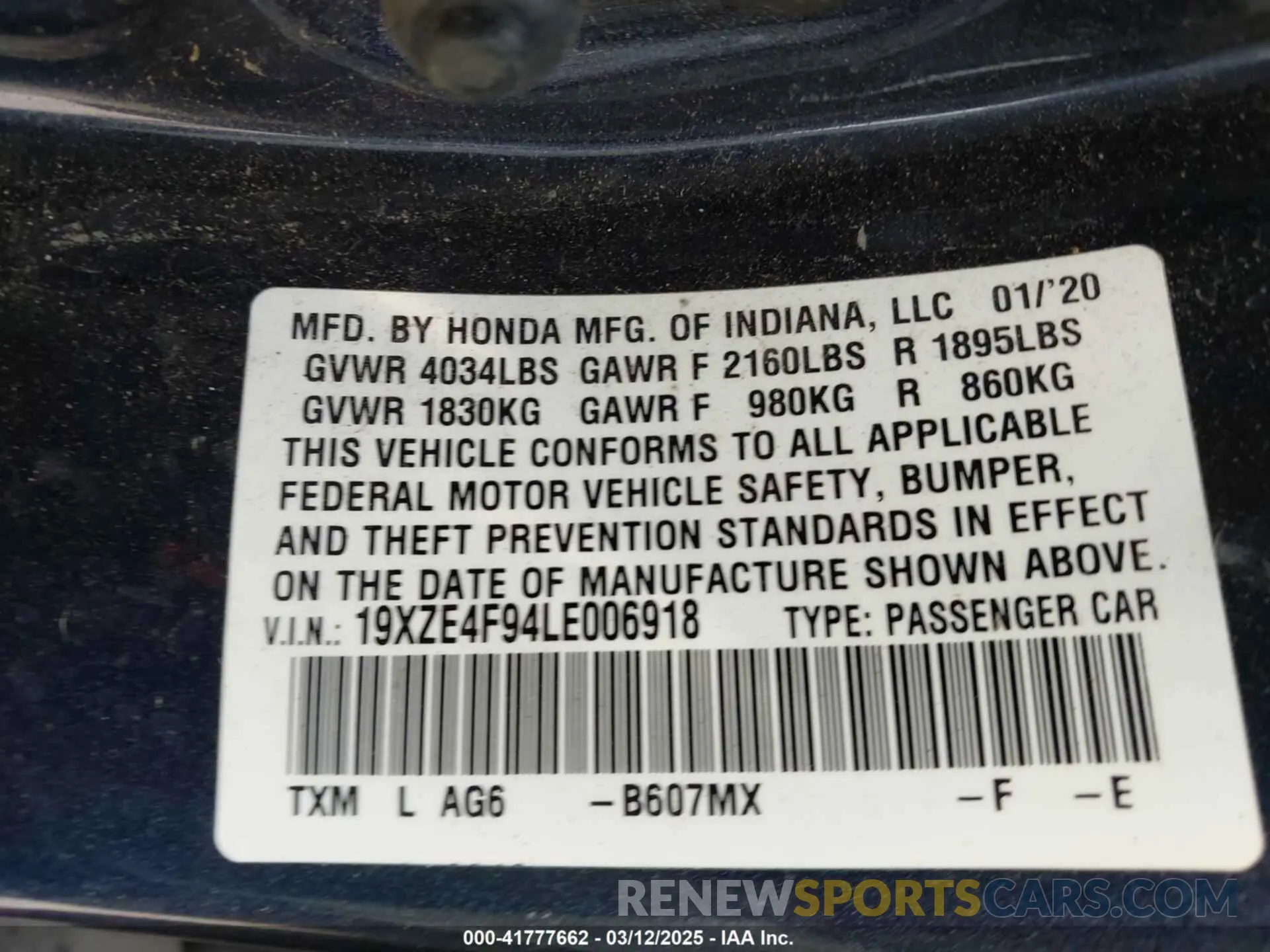 9 Photograph of a damaged car 19XZE4F94LE006918 HONDA INSIGHT 2020