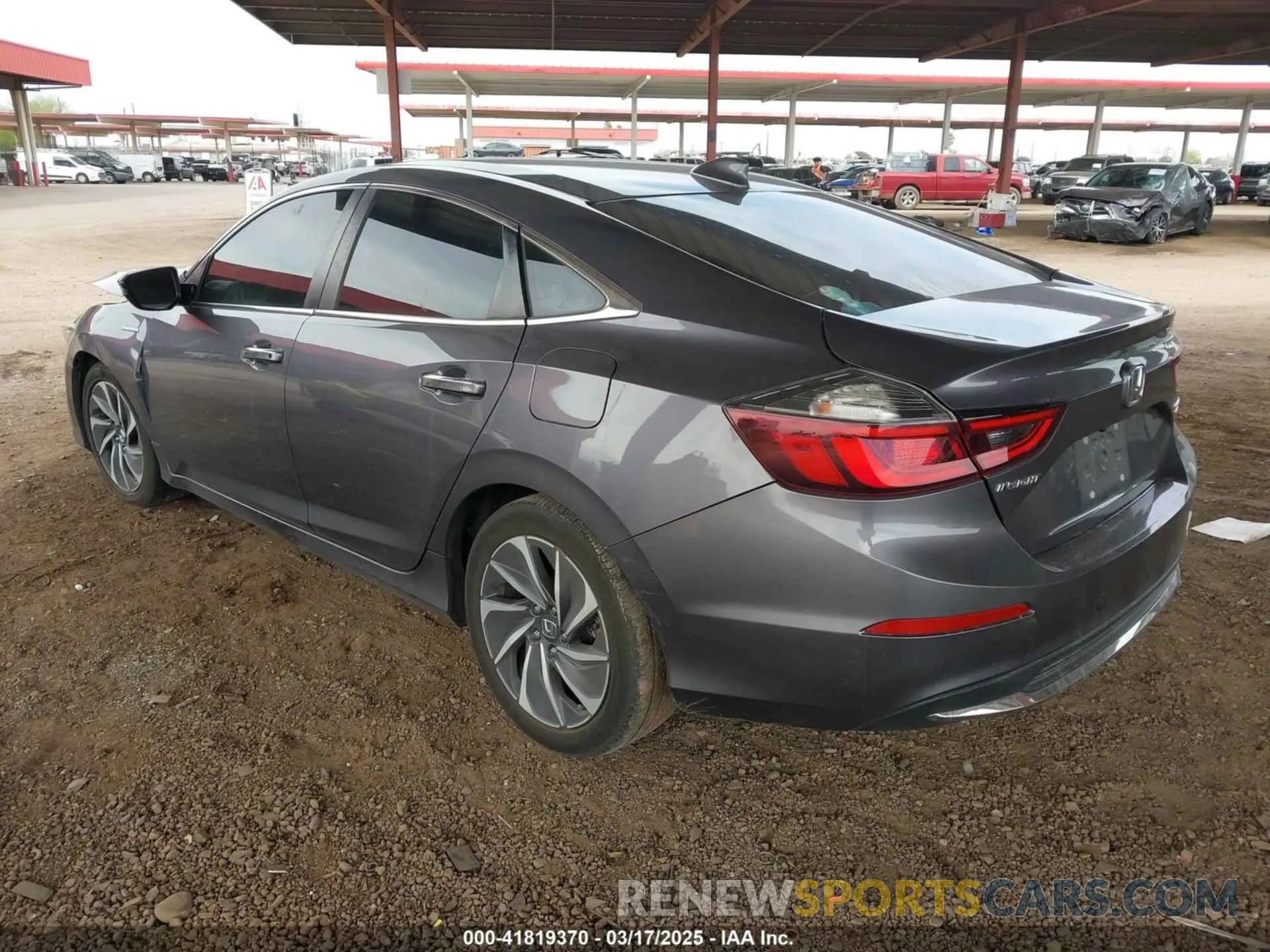3 Photograph of a damaged car 19XZE4F94LE007115 HONDA INSIGHT 2020